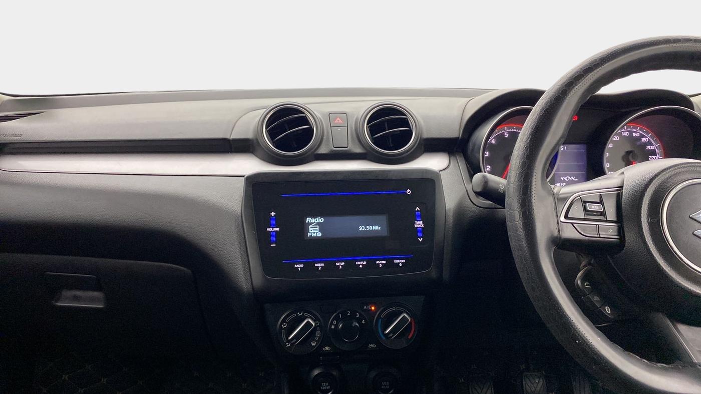 2021 Maruti Swift VXI, Petrol, Manual, 44,250 km, Odometer Image