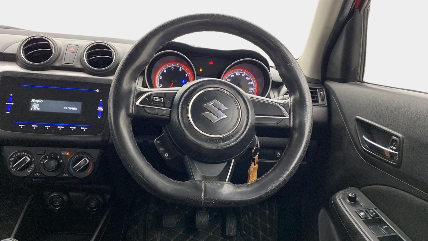 2021 Maruti Swift VXI, Petrol, Manual, 44,250 km, Steering Wheel Close Up