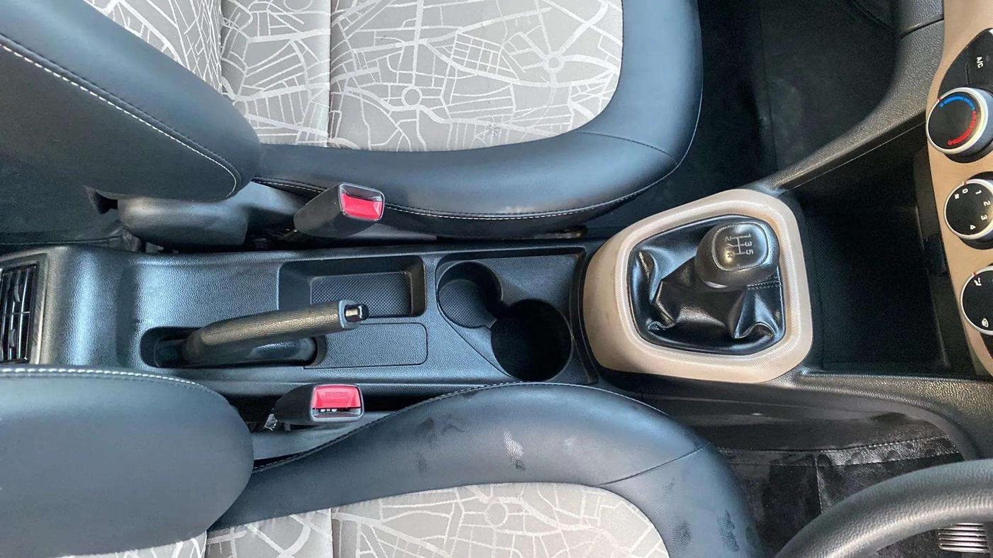2017 Hyundai Grand i10 MAGNA 1.2 KAPPA VTVT, Petrol, Manual, 28,046 km, Gear Lever