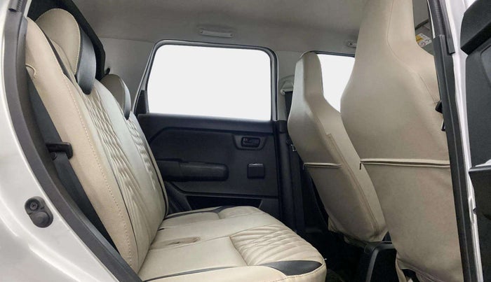 2023 Maruti New Wagon-R LXI 1.0, Petrol, Manual, 28,679 km, Right Side Rear Door Cabin