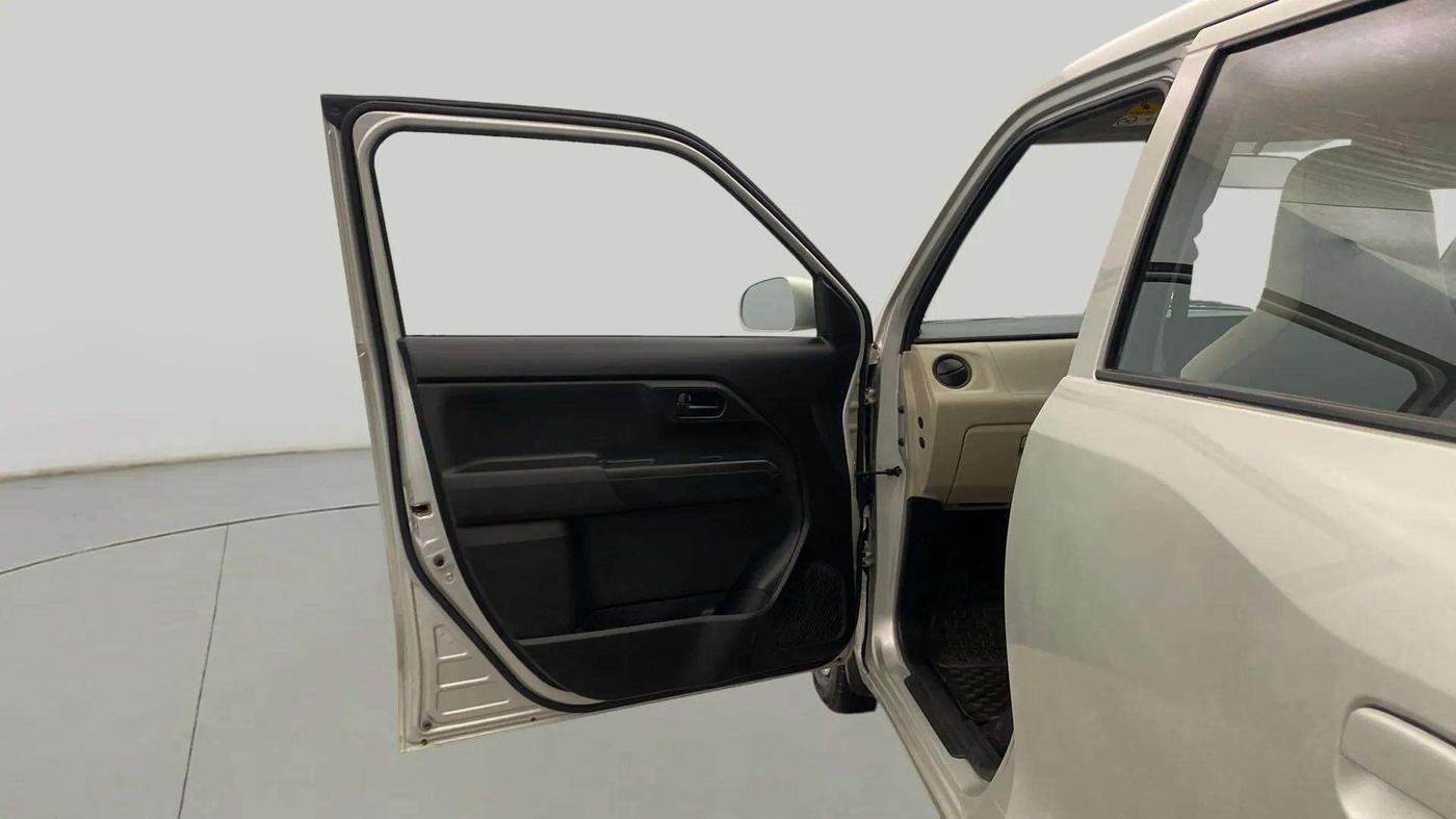2023 Maruti New Wagon-R LXI 1.0, Petrol, Manual, 28,879 km, LHS Front Door