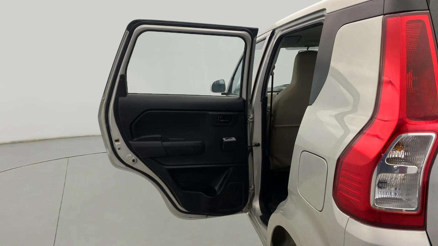 2023 Maruti New Wagon-R LXI 1.0, Petrol, Manual, 28,879 km, LHS Rear Door