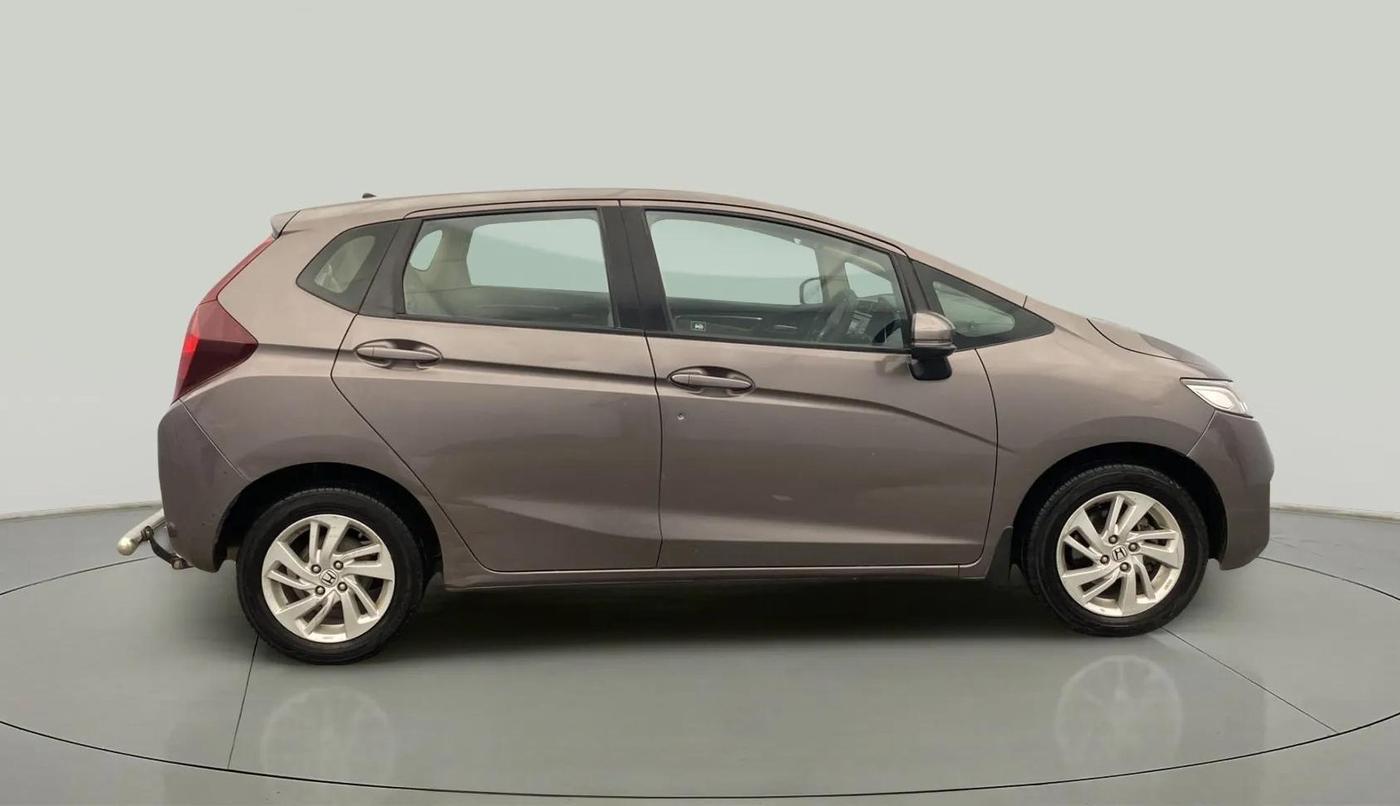2016 Honda Jazz 1.2L I-VTEC V, Petrol, Manual, 46,458 km, Right Side View