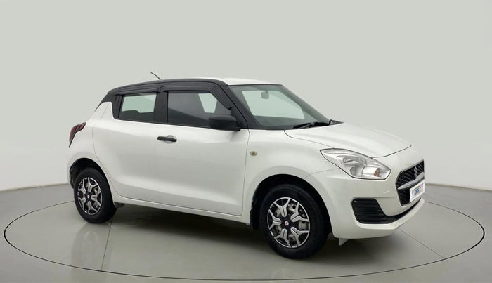 2021 Maruti Swift LXI, Petrol, Manual, 90,334 km, Right Front Diagonal