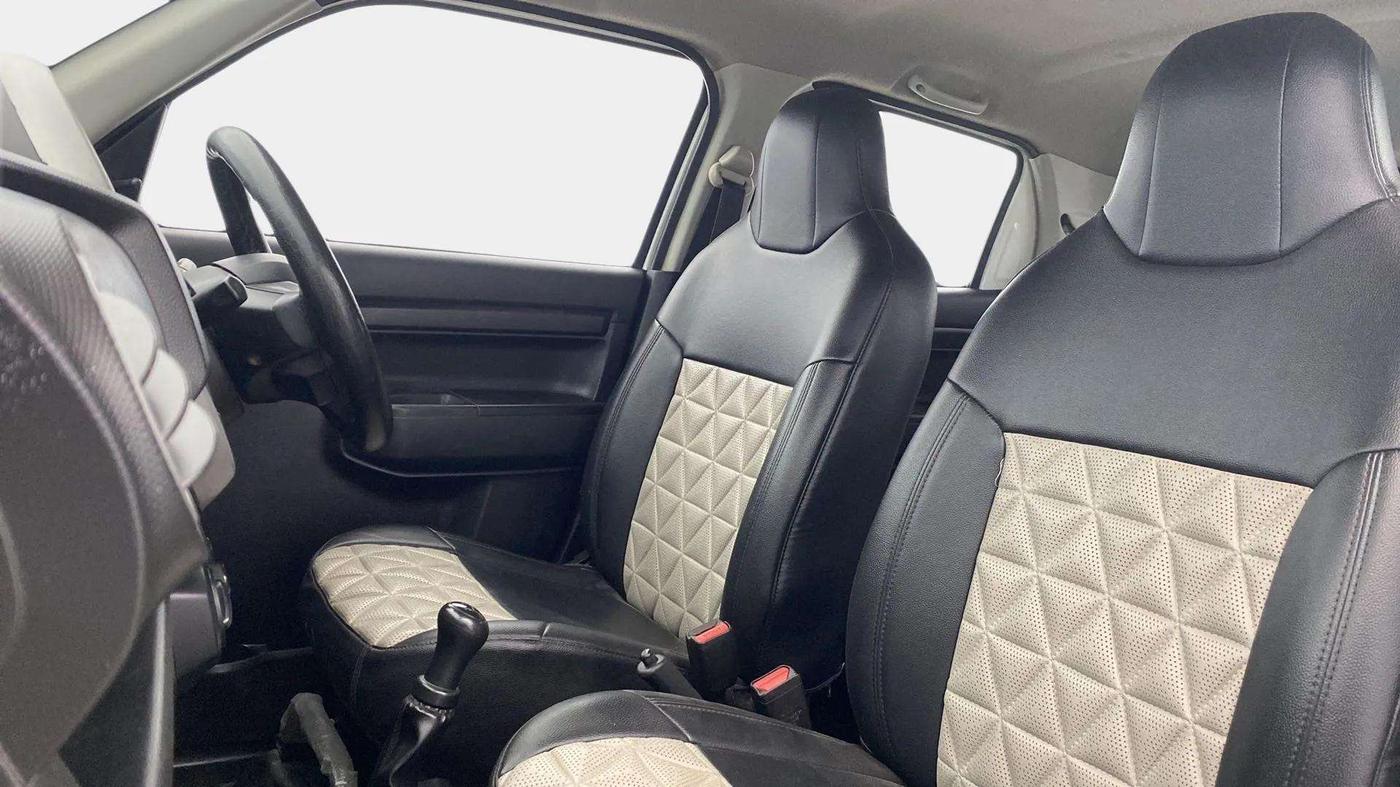 2020 Maruti S PRESSO VXI+, Petrol, Manual, 59,772 km, Right Side Front Door Cabin