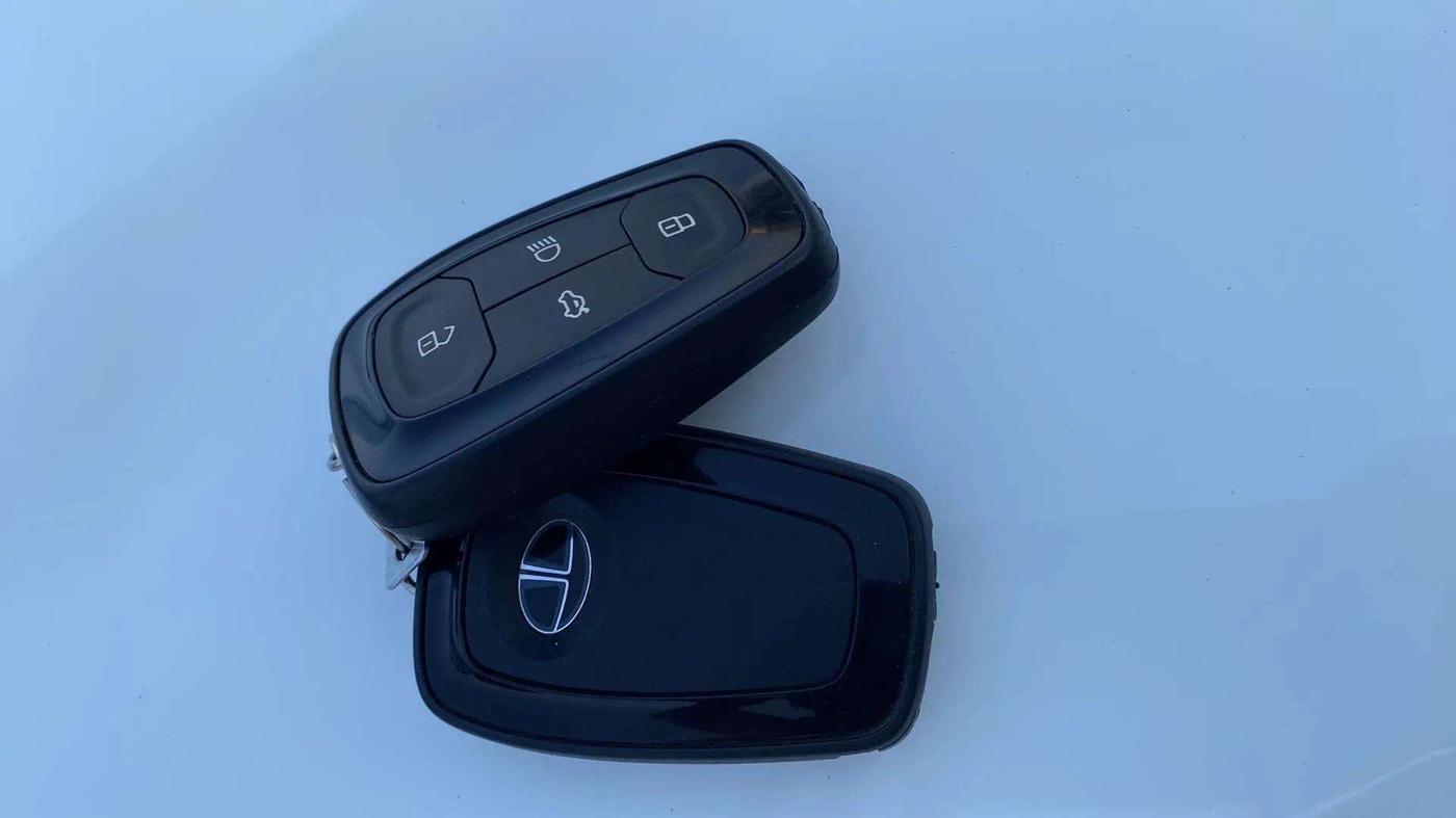 2021 Tata NEXON XZ PLUS DIESEL, Diesel, Manual, 73,471 km, Key Close Up