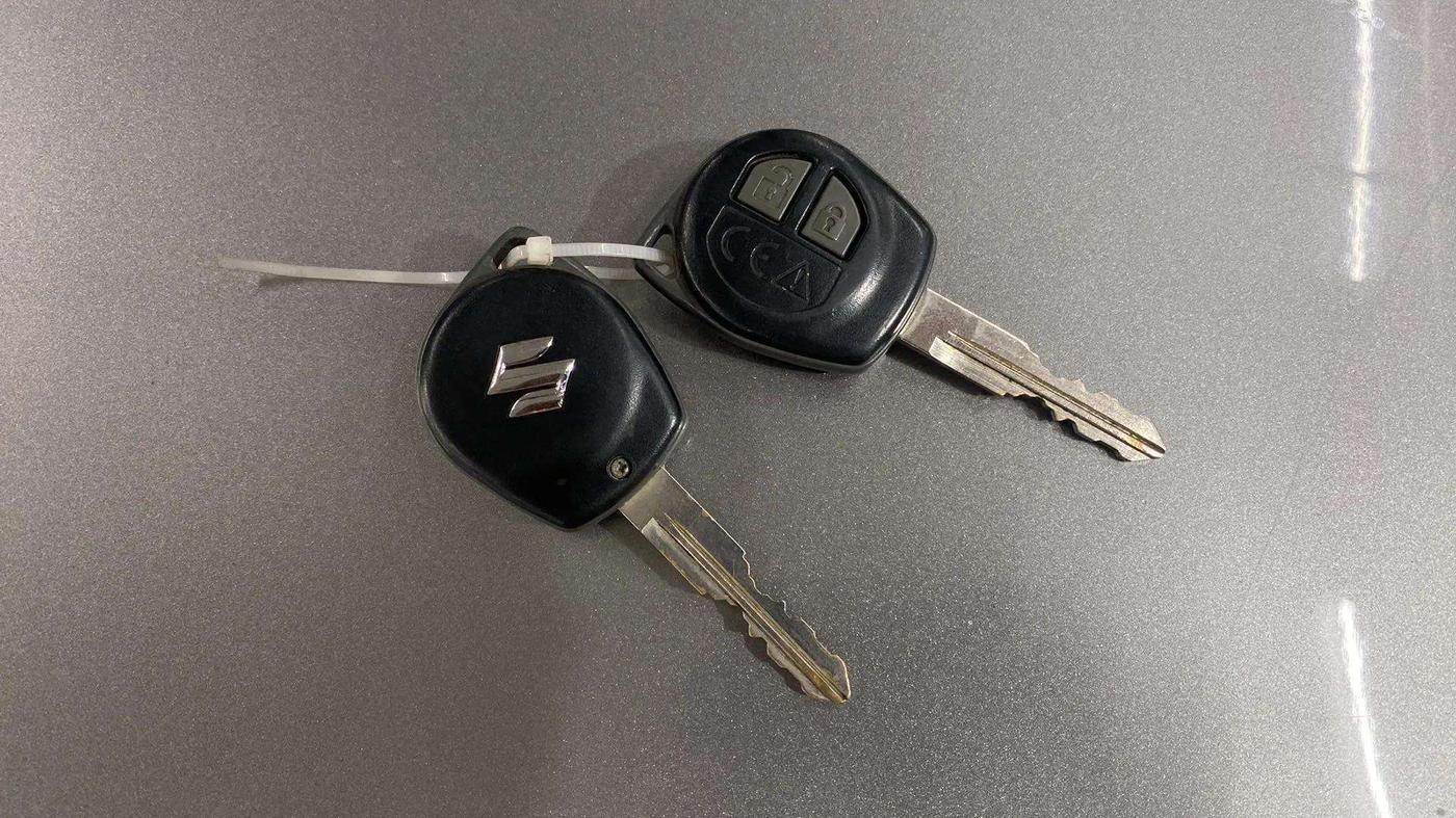 2018 Maruti Baleno DELTA CVT PETROL 1.2, Petrol, Automatic, 33,019 km, Key Close Up