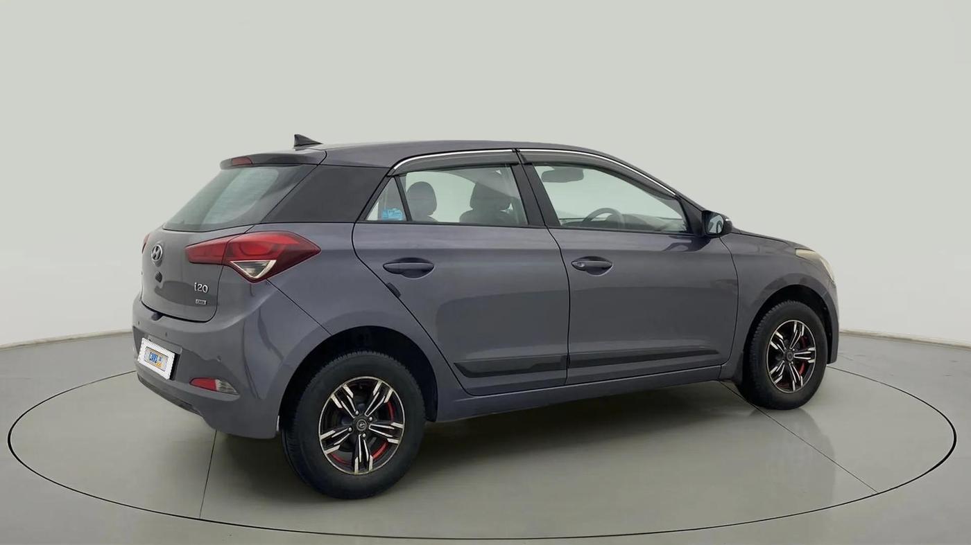2015 Hyundai Elite i20 SPORTZ 1.4 CRDI, Diesel, Manual, 55,976 km, Right Back Diagonal