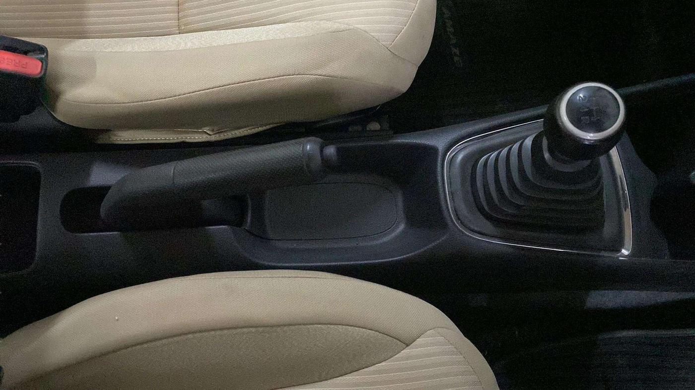 2018 Honda Amaze 1.2L I-VTEC VX, Petrol, Manual, 66,171 km, Gear Lever