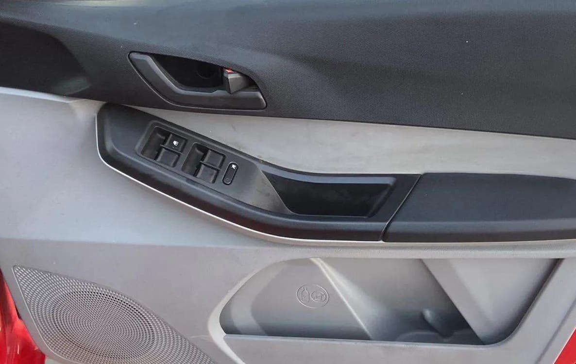 2023 Tata Tiago XT (O) PETROL, Petrol, Manual, 26,504 km, Driver Side Door Panels Control