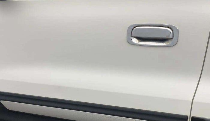 2021 Maruti S PRESSO VXI, Petrol, Manual, 36,393 km, Front passenger door - Slightly dented