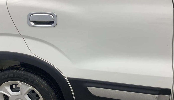 2021 Maruti S PRESSO VXI, Petrol, Manual, 36,393 km, Right rear door - Paint minor damage