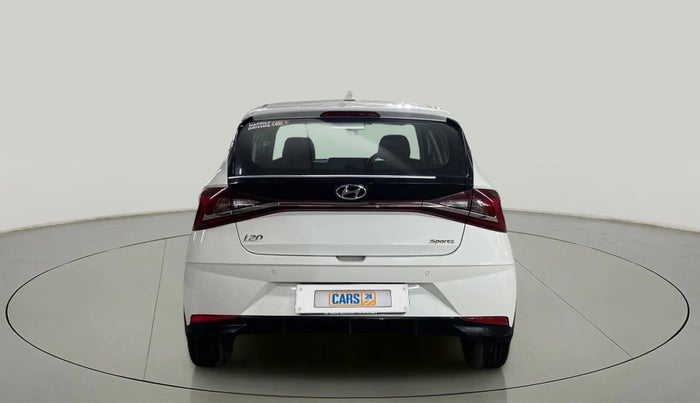 2023 Hyundai NEW I20 SPORTZ 1.2 AT, Petrol, Automatic, 25,701 km, Back/Rear