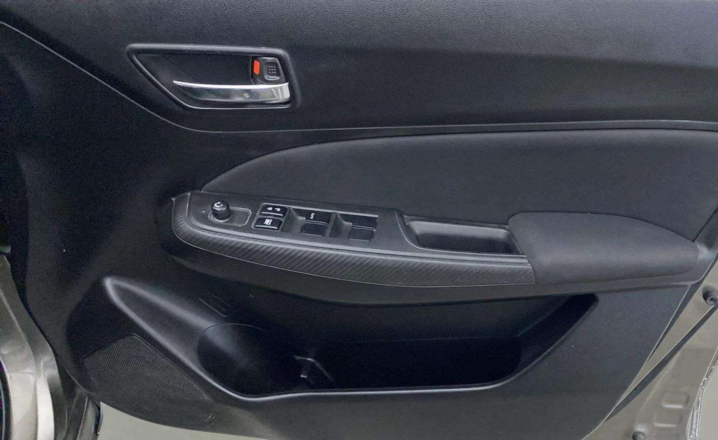 2019 Maruti Swift VXI, Petrol, Manual, 22,956 km, Driver Side Door Panels Control