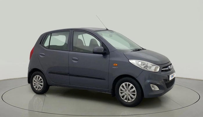 2015 Hyundai i10 SPORTZ 1.1, Petrol, Manual, 40,092 km, Right Front Diagonal