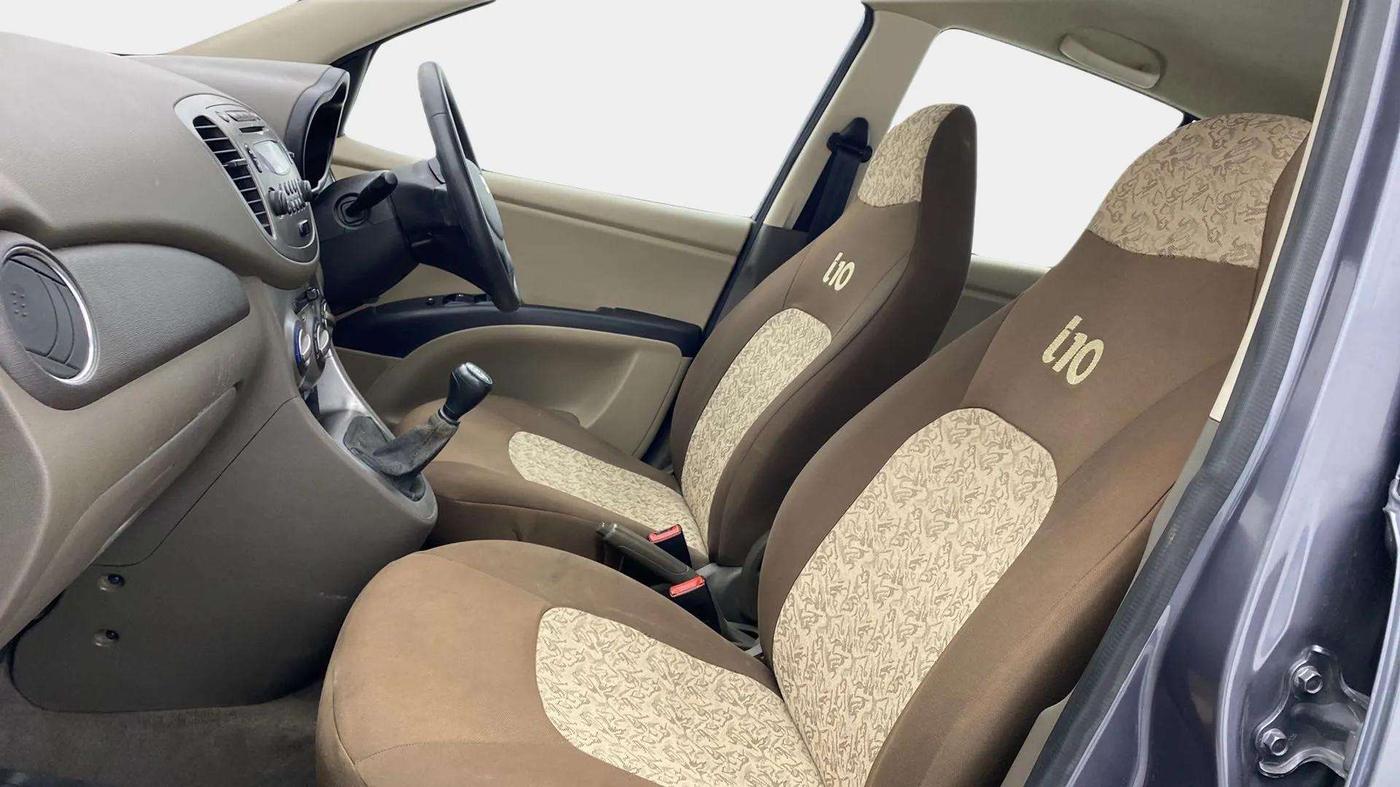 2015 Hyundai i10 SPORTZ 1.1, Petrol, Manual, 40,254 km, Right Side Front Door Cabin