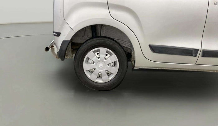 2020 Maruti New Wagon-R LXI CNG 1.0, CNG, Manual, 54,820 km, Right Rear Wheel