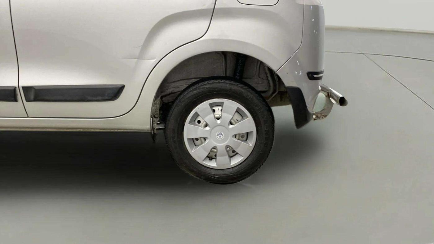 2020 Maruti New Wagon-R LXI CNG 1.0, CNG, Manual, 54,820 km, Left Rear Wheel