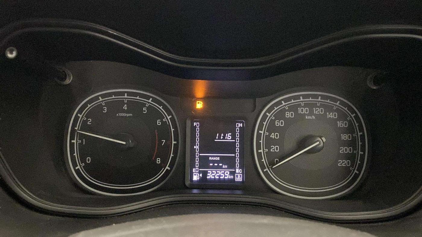 2020 Maruti Vitara Brezza LXI, Petrol, Manual, 32,267 km, Odometer Image