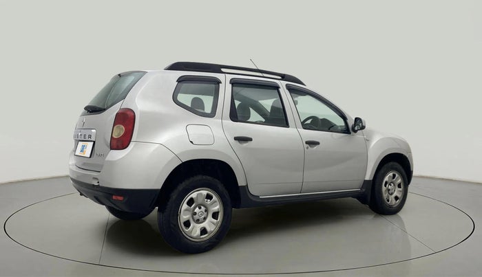 2014 Renault Duster 85 PS RXL DIESEL, Diesel, Manual, 69,837 km, Right Back Diagonal