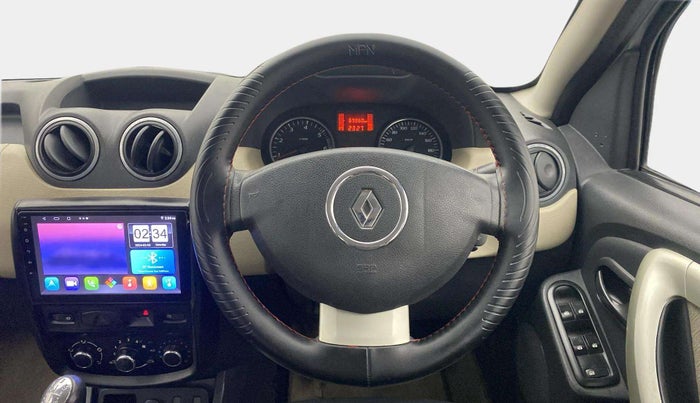 2014 Renault Duster 85 PS RXL DIESEL, Diesel, Manual, 69,837 km, Steering Wheel Close Up