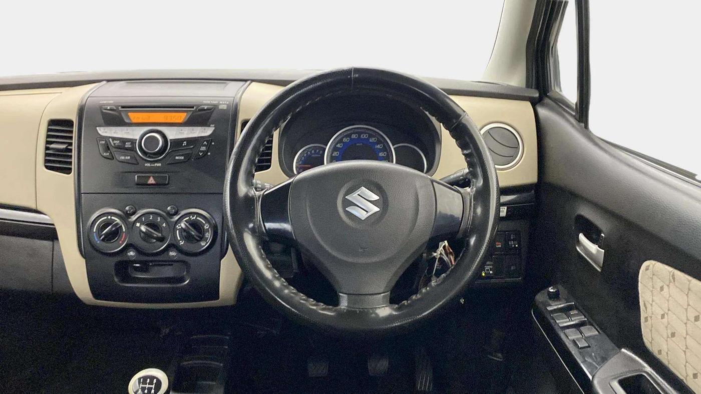 2018 Maruti Wagon R 1.0 VXI, CNG, Manual, 69,132 km, Steering Wheel Close Up