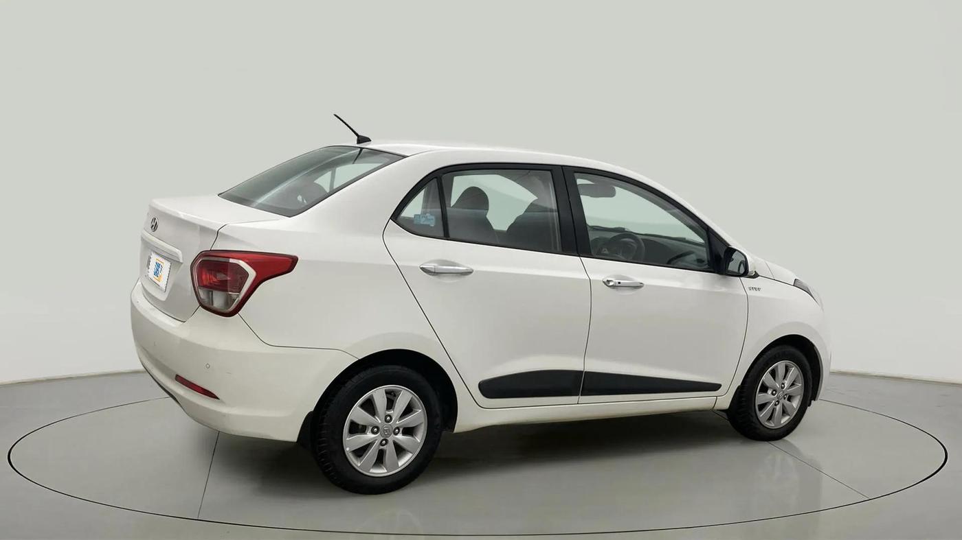 2014 Hyundai Xcent SX 1.2, Petrol, Manual, 83,140 km, Right Back Diagonal
