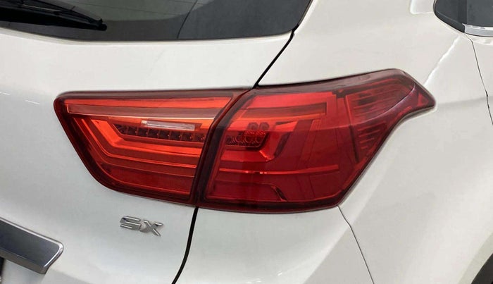 2018 Hyundai Creta SX (O) 1.6 PETROL, Petrol, Manual, 68,395 km, Right tail light - Minor damage