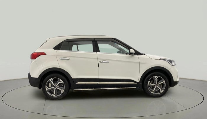 2018 Hyundai Creta SX (O) 1.6 PETROL, Petrol, Manual, 67,980 km, Right Side View