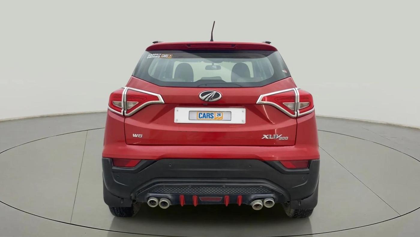 2020 Mahindra XUV300 W6 1.2 PETROL, Petrol, Manual, 51,571 km, Back/Rear