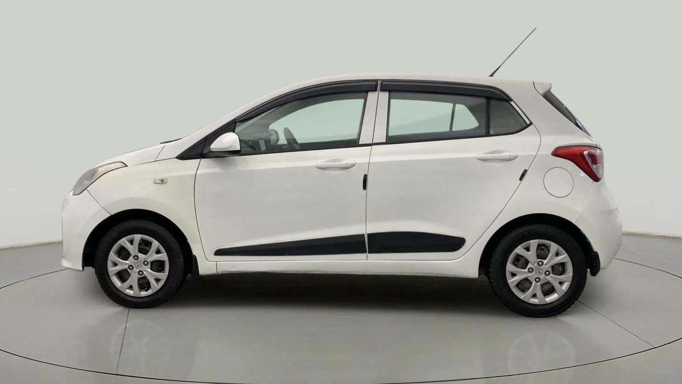 2017 Hyundai Grand i10 MAGNA 1.2 KAPPA VTVT, Petrol, Manual, 97,229 km, Left Side