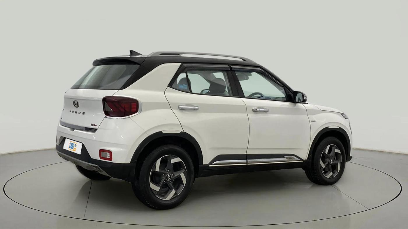 2019 Hyundai VENUE SX PLUS 1.0 TURBO DCT DUAL TONE, Petrol, Automatic, 95,459 km, Right Back Diagonal