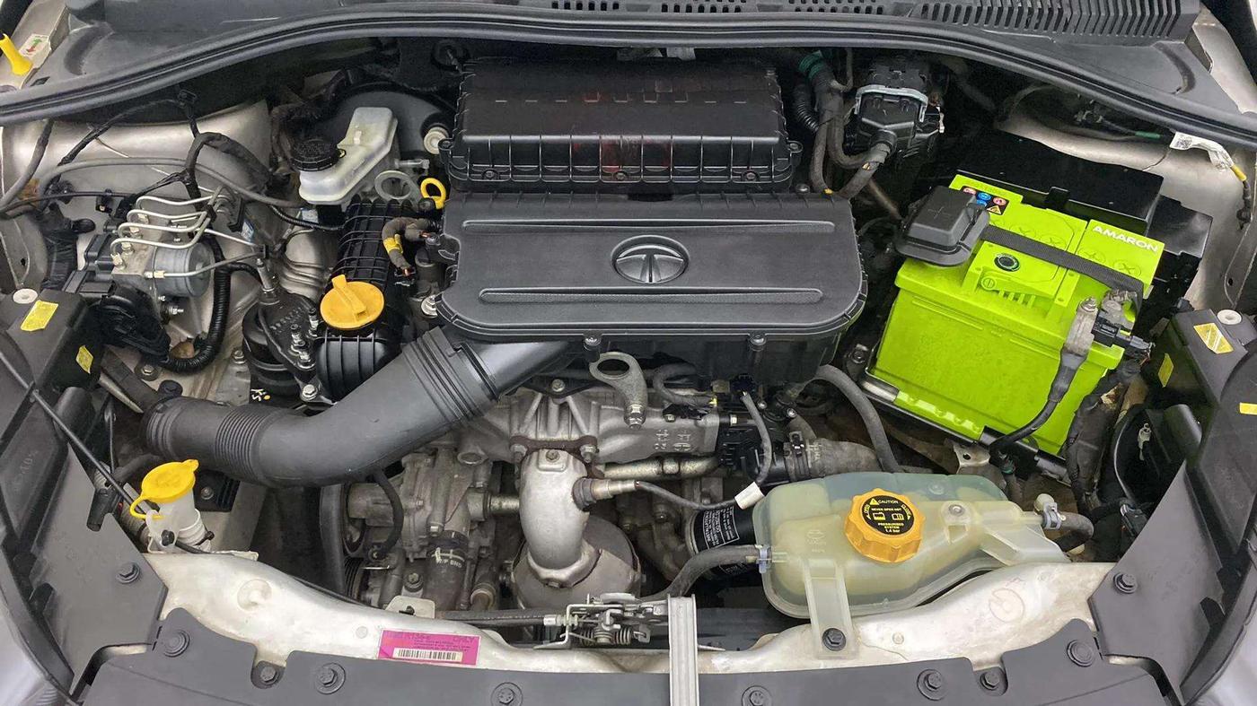 2021 Tata Tiago XZ PETROL, Petrol, Manual, 29,694 km, Engine View