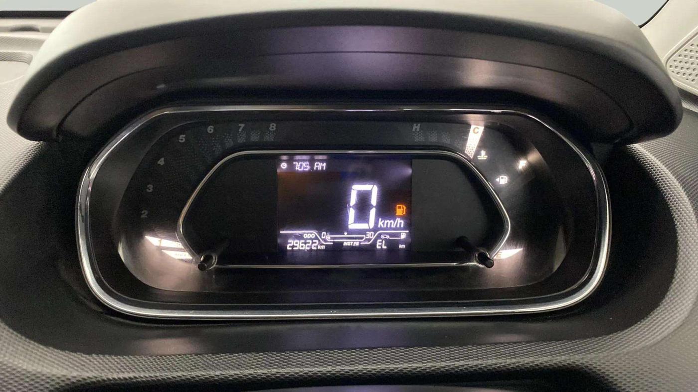 2021 Tata Tiago XZ PETROL, Petrol, Manual, 29,694 km, Odometer Image
