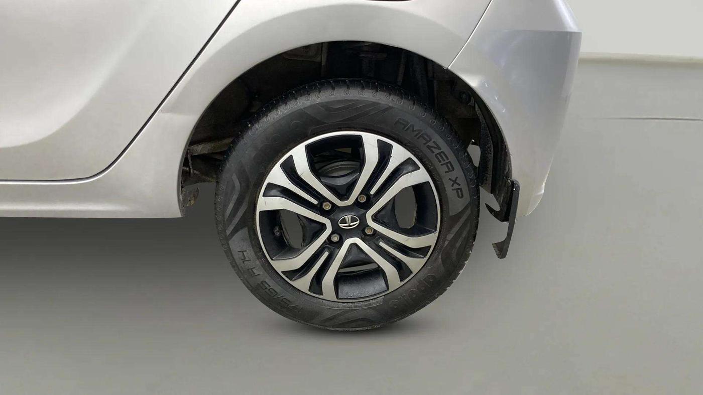2021 Tata Tiago XZ PETROL, Petrol, Manual, 29,694 km, Left Rear Wheel