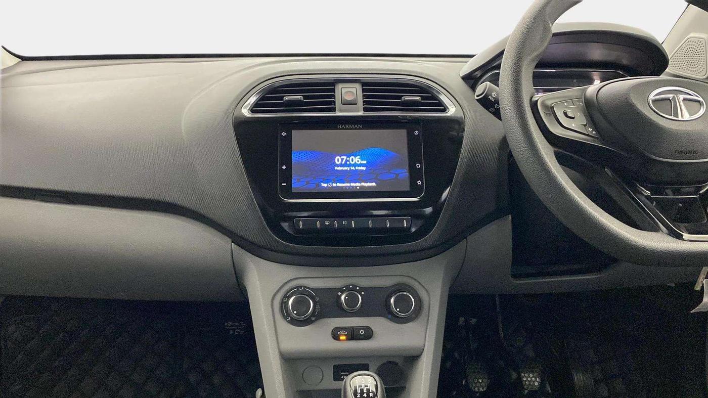 2021 Tata Tiago XZ PETROL, Petrol, Manual, 29,694 km, Air Conditioner