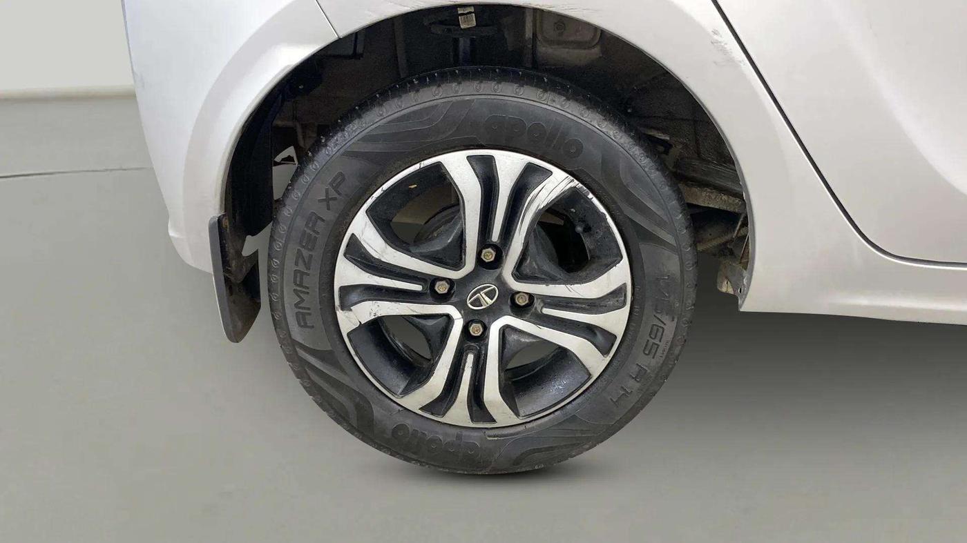 2021 Tata Tiago XZ PETROL, Petrol, Manual, 29,694 km, Right Rear Wheel