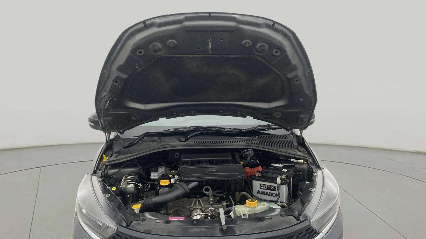 2023 Tata Tiago XT (O) PETROL, Petrol, Manual, 12,889 km, Open Bonet