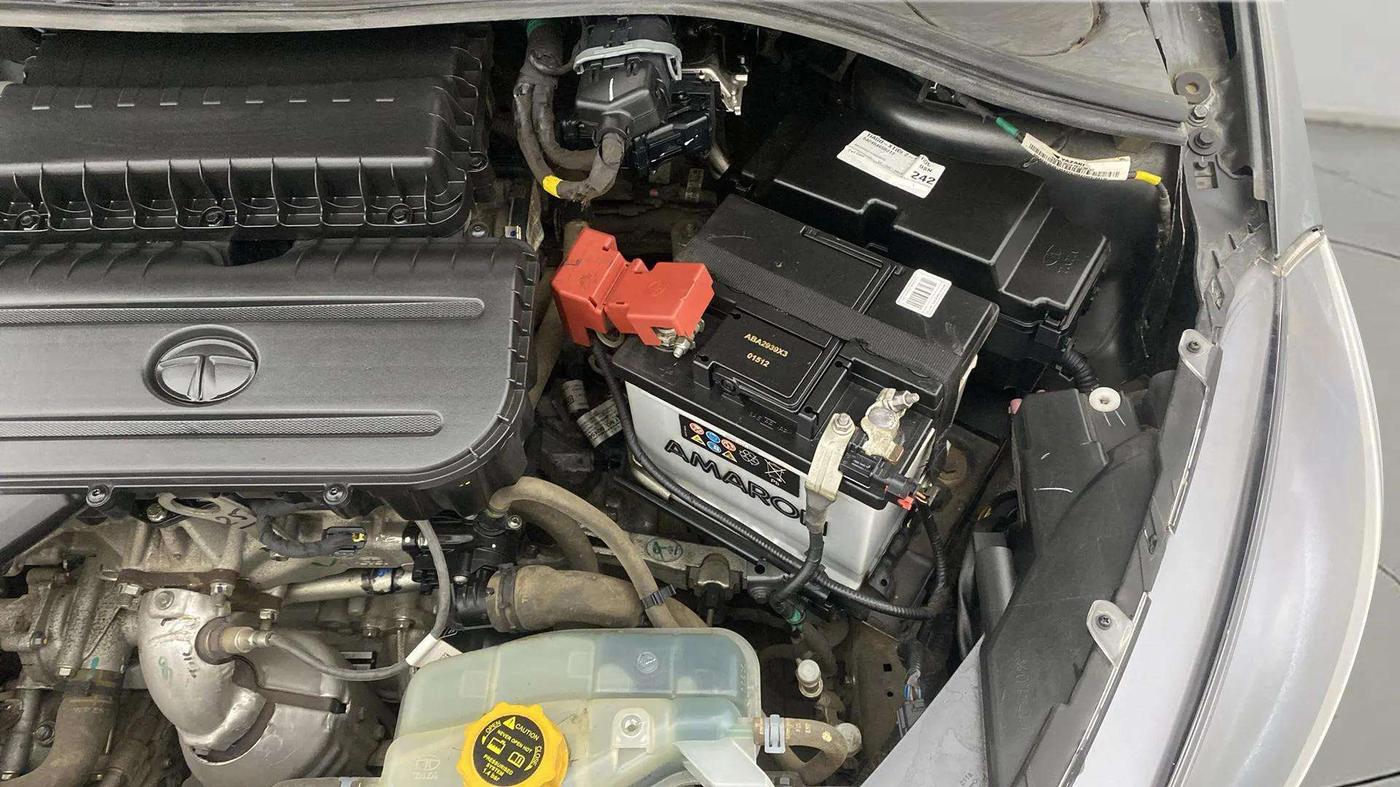 2023 Tata Tiago XT (O) PETROL, Petrol, Manual, 12,889 km, Engine View - Left