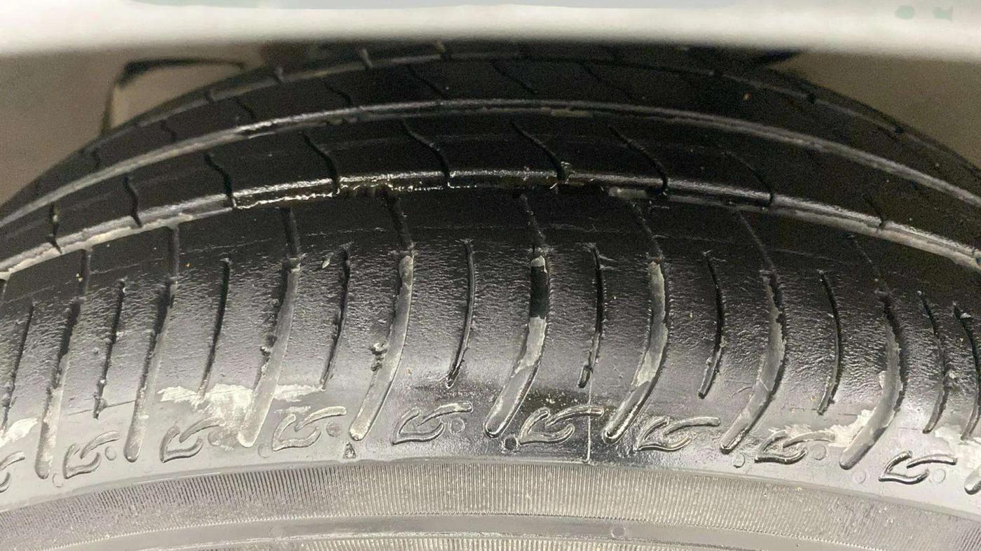 2023 Tata Tiago XT (O) PETROL, Petrol, Manual, 12,889 km, Left Front Tyre Tread