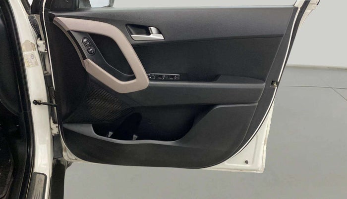 2018 Hyundai Creta SX AT 1.6 PETROL, Petrol, Automatic, 96,161 km, Driver Side Door Panels Control