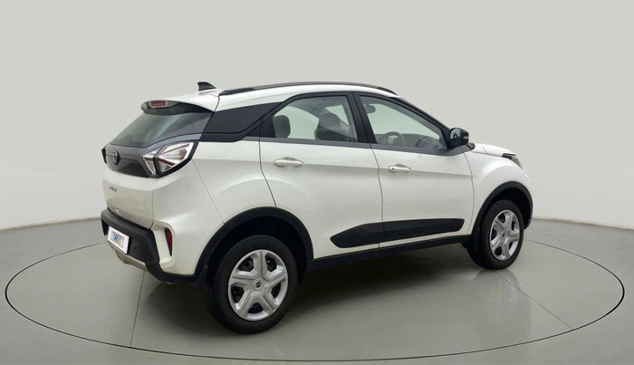 2022 Tata NEXON XZ PETROL, Petrol, Manual, 29,552 km, Right Back Diagonal