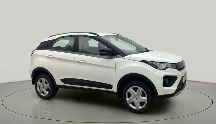 2022 Tata NEXON XZ PETROL, Petrol, Manual, 29,552 km, Right Front Diagonal