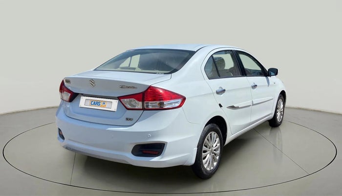 2015 Maruti Ciaz ZXI, Petrol, Manual, 40,132 km, Right Back Diagonal