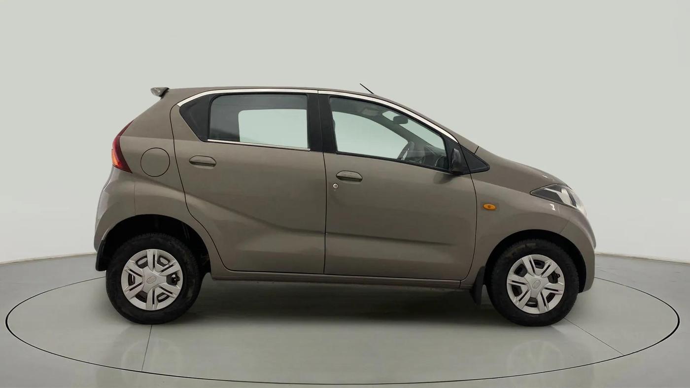 2017 Datsun Redi Go T (O), Petrol, Manual, 97,974 km, Right Side View