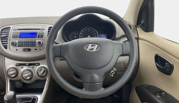 2013 Hyundai i10 ERA 1.1, Petrol, Manual, 42,024 km, Steering Wheel Close Up