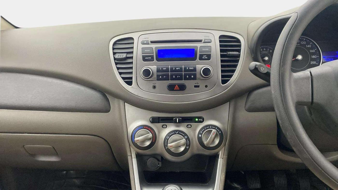 2013 Hyundai i10 ERA 1.1, Petrol, Manual, 42,191 km, Air Conditioner