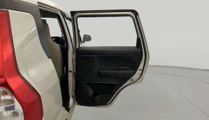 2021 Maruti New Wagon-R LXI CNG 1.0, CNG, Manual, 73,163 km, RHS Rear Door