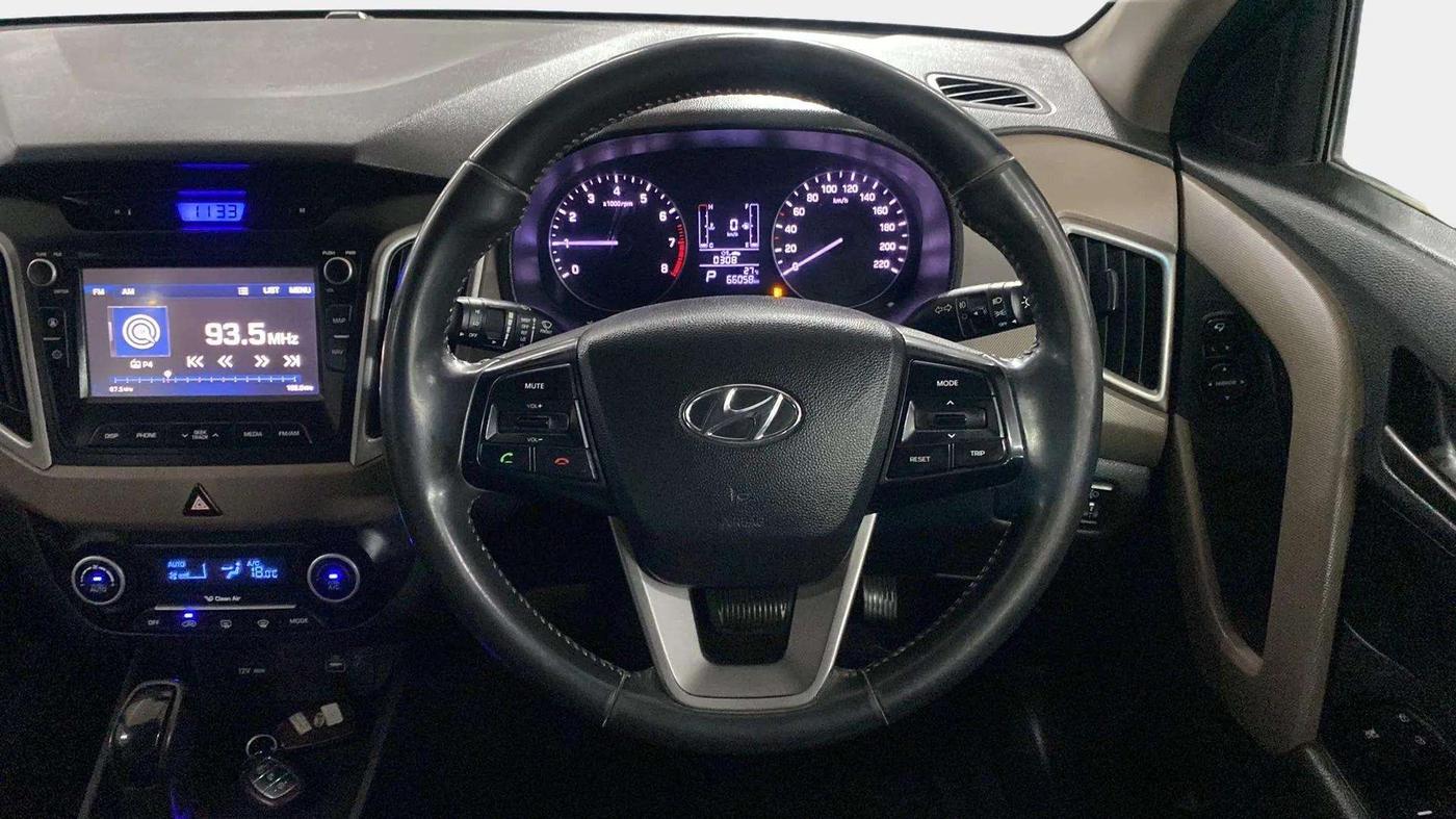 2017 Hyundai Creta SX PLUS AT 1.6 PETROL, Petrol, Automatic, 66,224 km, Steering Wheel Close Up