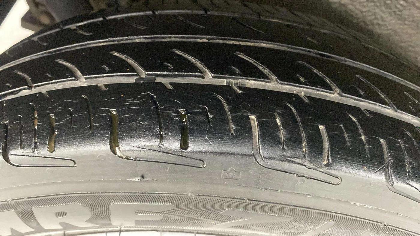 2018 Maruti Wagon R 1.0 LXI CNG, CNG, Manual, 84,235 km, Right Rear Tyre Tread